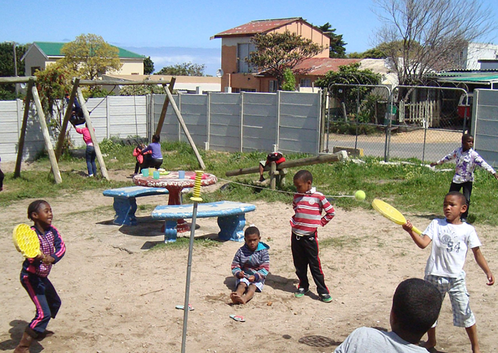Hoe getraumatiseerde kinderen baat hebben bij de liefdestalen